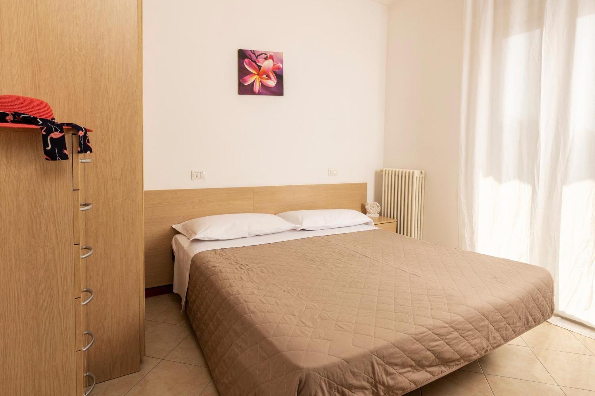Residence Uno Studio&Suites 리미니 외부 사진